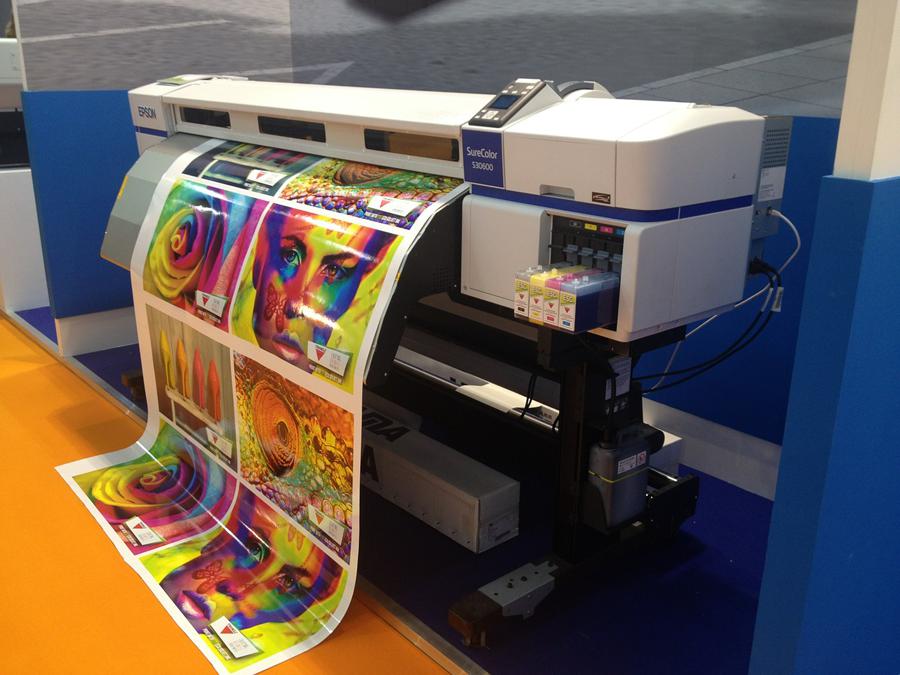 self adhesive film for aqueous printing