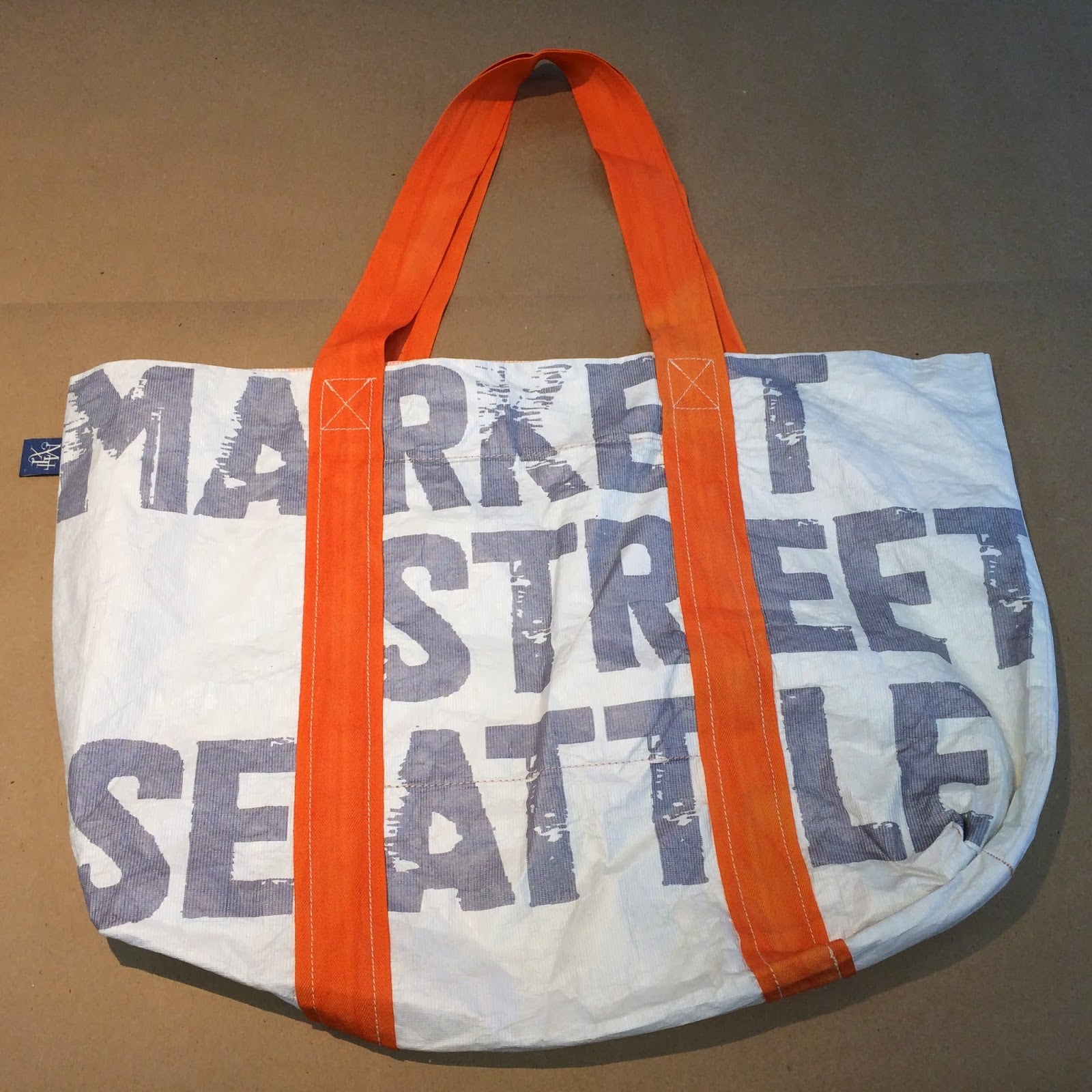 Create durable bags with Tyvek Soft Structure